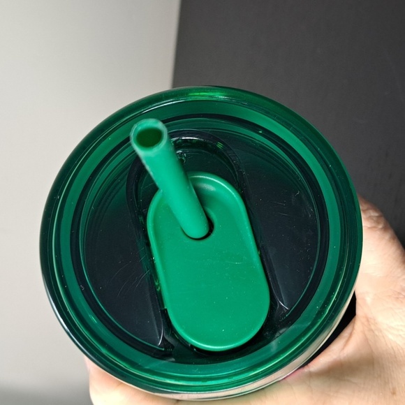 Starbucks Green Apron Exclusive Partner Cup with Siren Logo - Picture 3 of 6